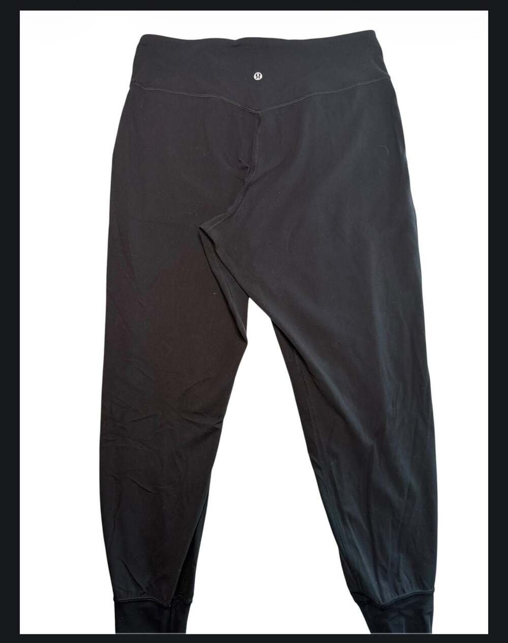 Lululemon Align High-Rise Joggers in Black